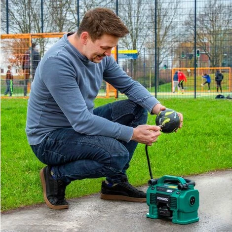 VONROC Compresseur à Batterie 20V Et Prise Allume-cigare 12V VPower – 11 Bar - 8 Accessoires Inclus (sans Batterie, Ni Chargeur) – Image 3